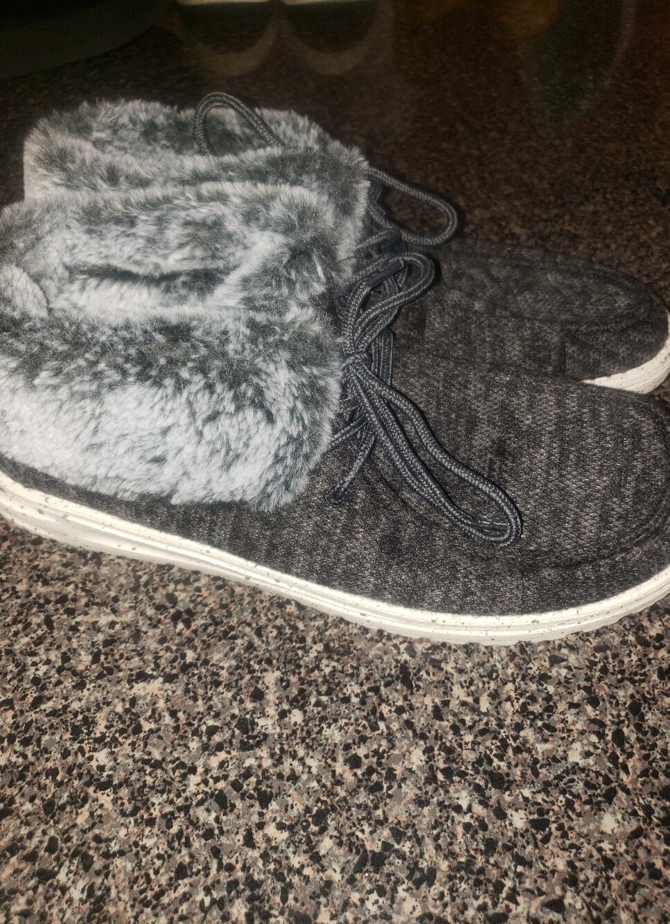 Hey Dude Womens Britt Or Wendy Fold Black/grey Colorwayfaux Fur 10
